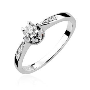 Zásnubní prsten s diamantem Royal bílé zlato 585 - iSezam.cz