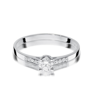 Zásnubní prsten s diamanty z bílého zlata ryzost 585 - iSezam.cz