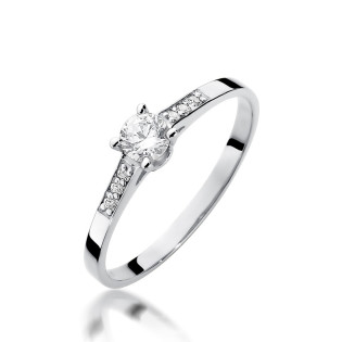Zásnubní prsten s diamanty z bílého zlata ryzost 585 - iSezam.cz