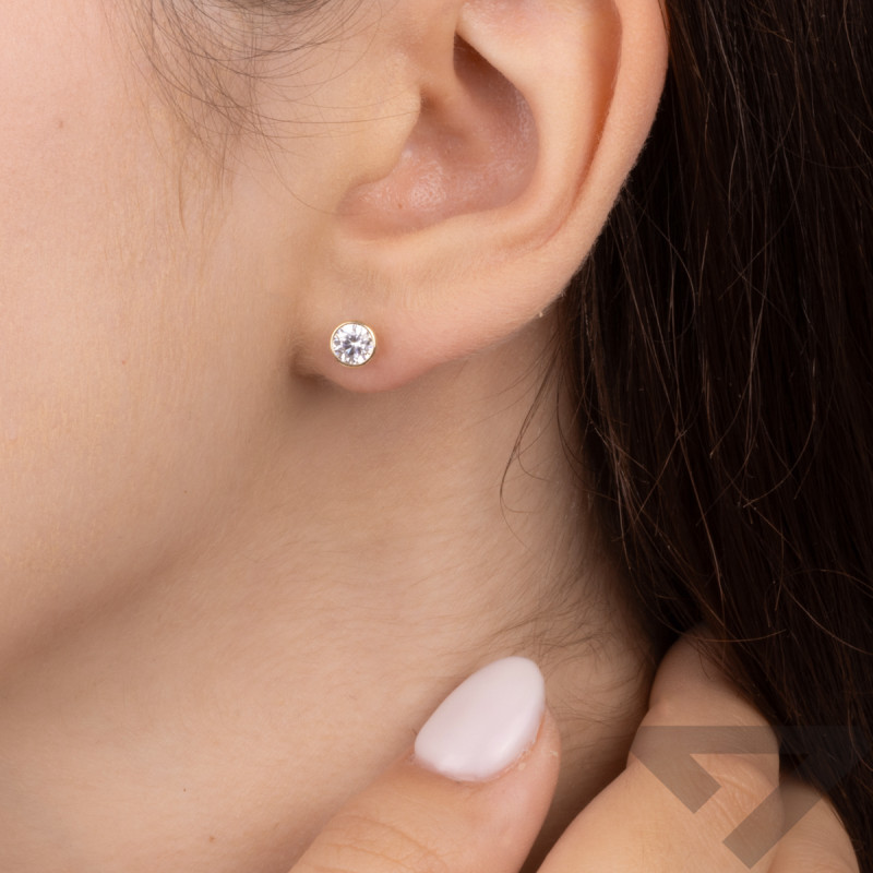 Náušnice ze zlata bílá zirkonie 4,5 mm v kulaté objímce/pecka MZ T23-E-763-CZ-4,50MM ryzost 375