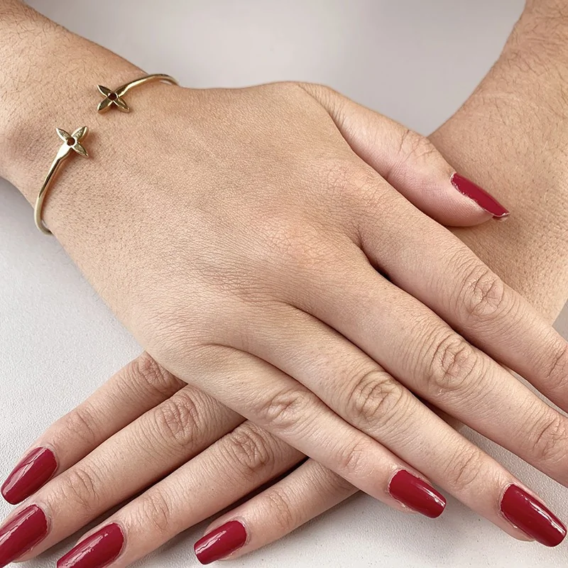 Zlatý náramek Bangle Jetel ryzost 585 | iSezam.cz