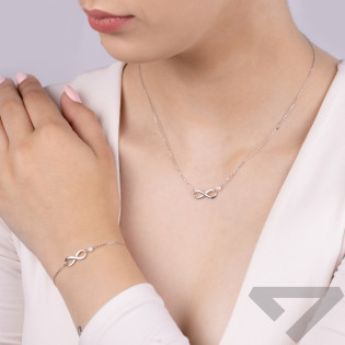 Stříbrný náhrdelník infinity s perlou | iSezam.cz