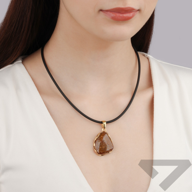 Pozlacený přívěsek s opálem IU-opa Gold ryzost 925