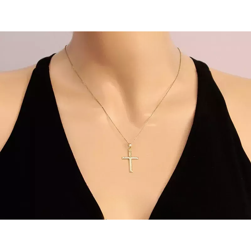 Zlatý gravírovaný křížek s hranatými rameny WB CI 5859 ryzost 375