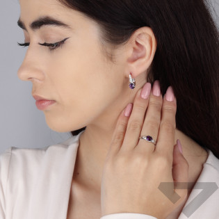 Stříbrné náušnice s ametystem a diamanty | iSezam.cz