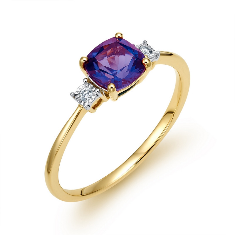 Zásnubní prsten s ametystem a diamanty ryzost 585 - iSezam.cz