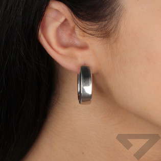 Stříbrné náušnice oválné plíšky - moderní design - iSezam.cz