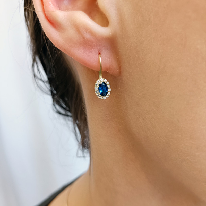 Zlaté náušnice se safírovou zirkonií a diamanty ryzost 585 | iSezam.cz