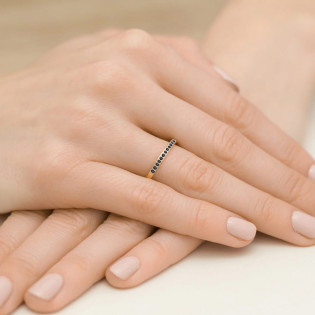 Zlatý prsten s černými diamanty 585 | iSezam.cz