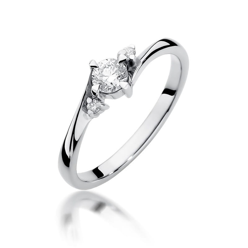 Zásnubní prsten s diamanty bílé zlato 585 - iSezam.cz