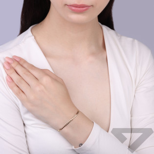 <p>Zlatý náramek panceř vyrobený ze zlata ryzosti 585. Klasický vzor panceř o šířce 3 mm. Ideální pro každý den! Podívejte se v 
