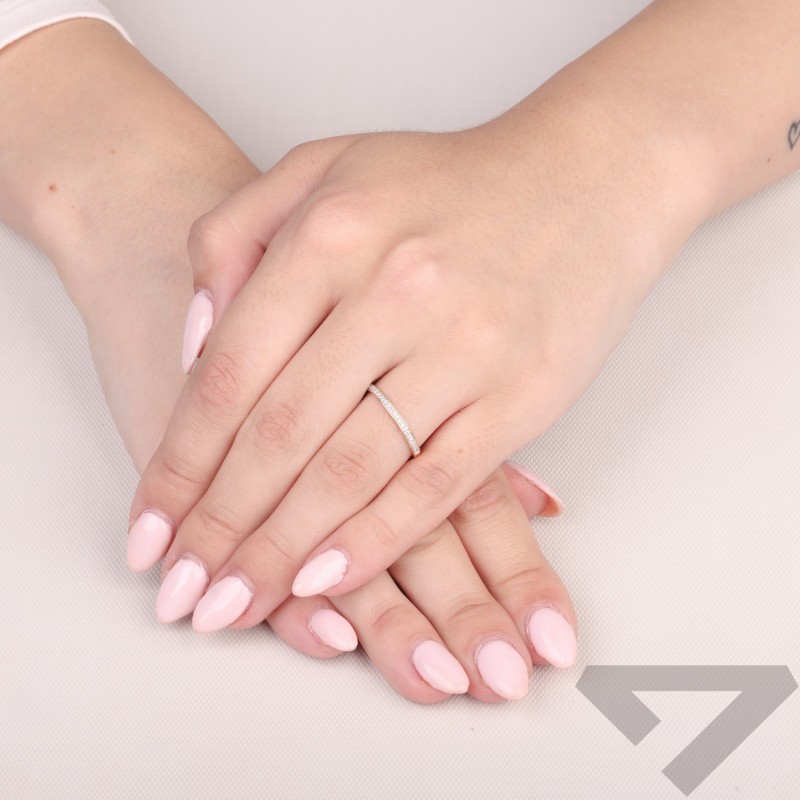 Zásnubní prsten Rings s diamanty