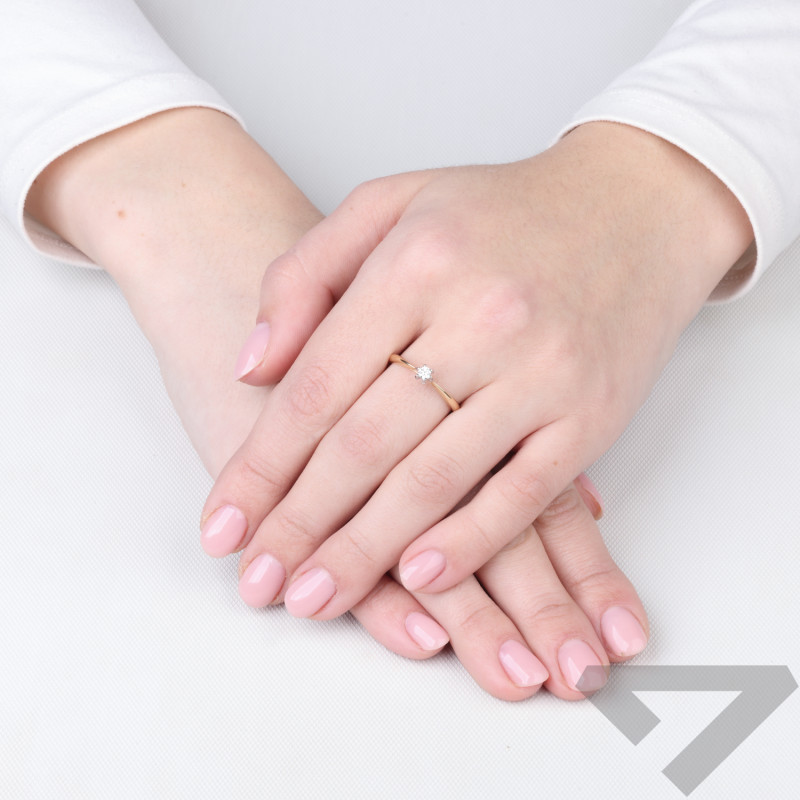 Zásnubní prsten ze zlata 585 Electa s diamantem 0,11 ct