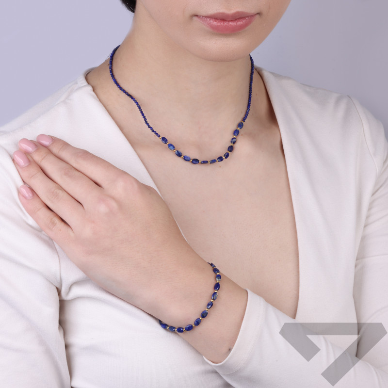 Náhrdelník z lapis lazuli, zlacené stříbro ryzosti 925