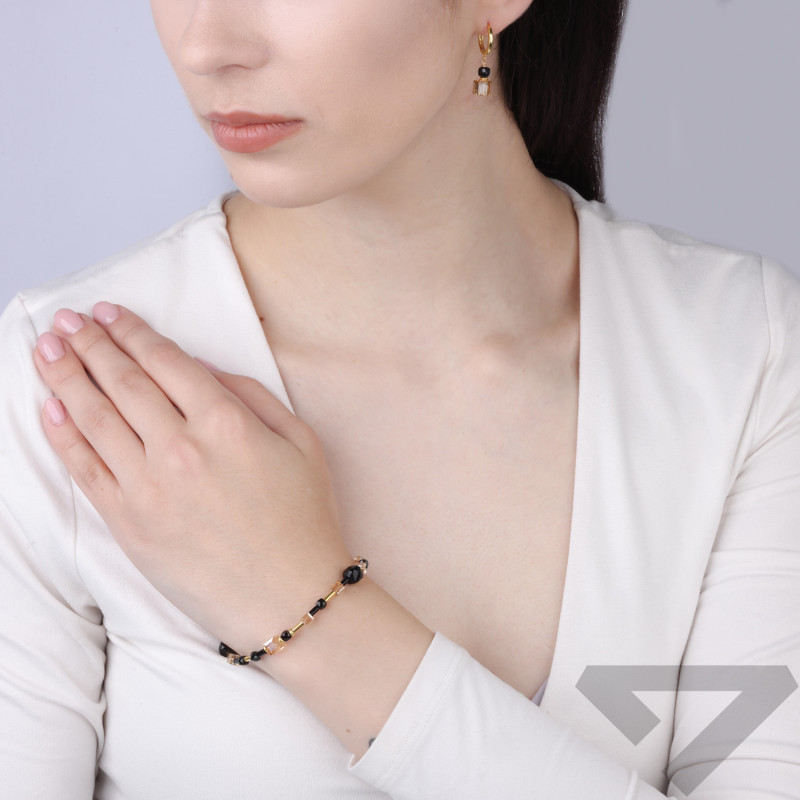Náramek z černými spinely a krystaly Swarovski