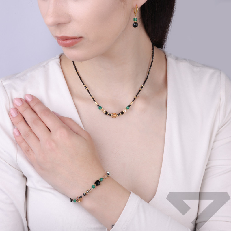 Provázkový náramek acháty, spinele a krystaly Swarovski, prvky ze stříbra ryzosti 925 ve zlaté barvě