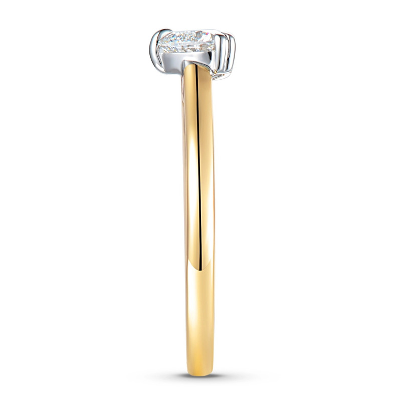 Elegantní zásnubní prsten z 14karátového zlata s laboratorním diamantem srdcového brusu (0,27 ct, G/VS). Ideální symbol lásky. C