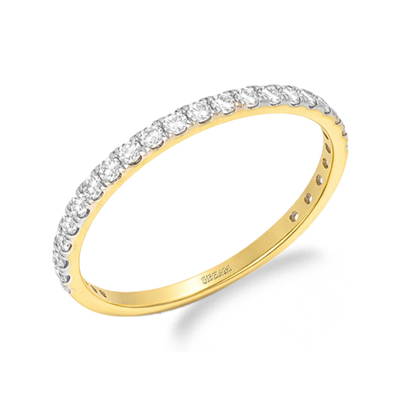 Objevte luxusní sadu dvou prstenů ze zlata 585 s laboratorními diamanty 1,09 ct. Ideální zásnubní nebo výroční komplet. Certifik