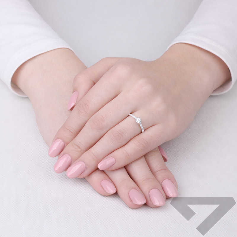 Prsten s laboratorními diamanty 0,38 ct | iSezam.cz