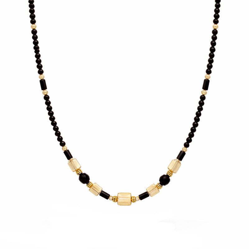 Objevte luxusní zlatý náhrdelník ryzosti 585 s acháty, spinely a krystaly Swarovski. Jemný design, ruční zpracování. Doplňte si 
