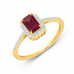 Objevte elegantní zlatý prsten Markýza s rodolitem 0,79 ct a diamanty 0,17 ct (ryzost 585) od Jubiler Sezam. Luxusní šperk s cer