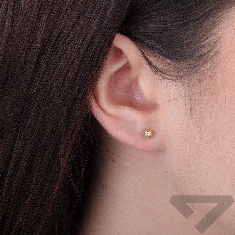 Zlaté náušnice kuličky 4mm ryzost 585 | iSezam.cz