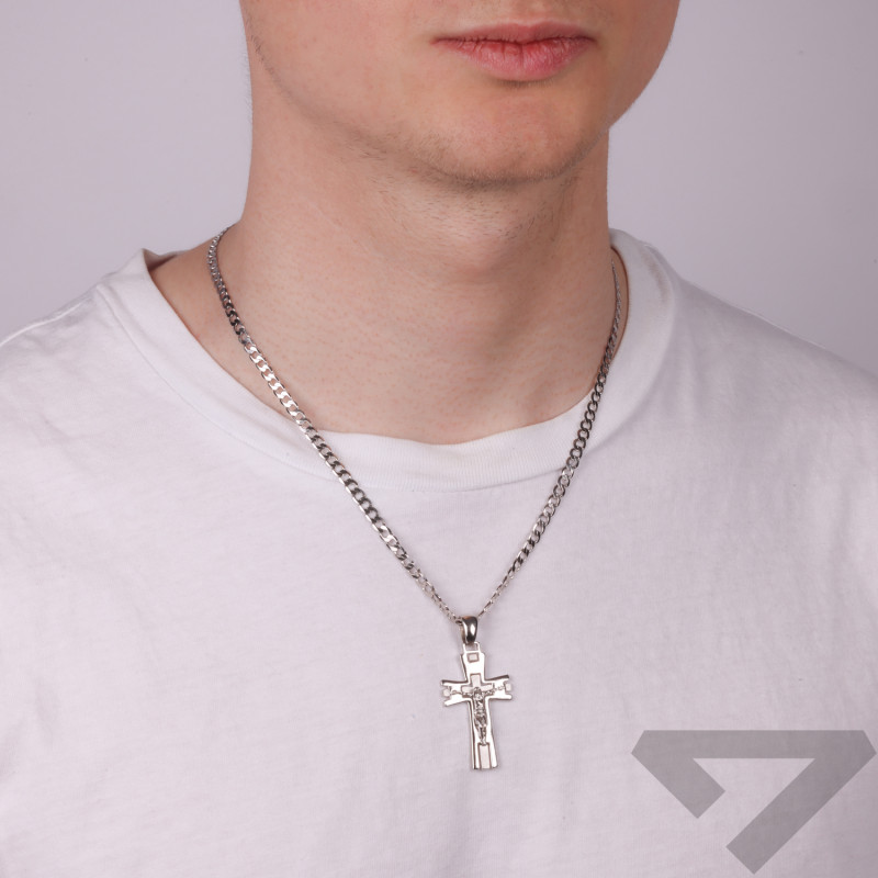 Stříbrný křížek s vyobrazením, ryzost 925