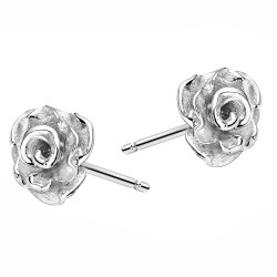 Objevte elegantní stříbrný set náhrdelníku a náušnic s motivem růže (ryzost 925). Jemný design pro každodenní nošení i speciální