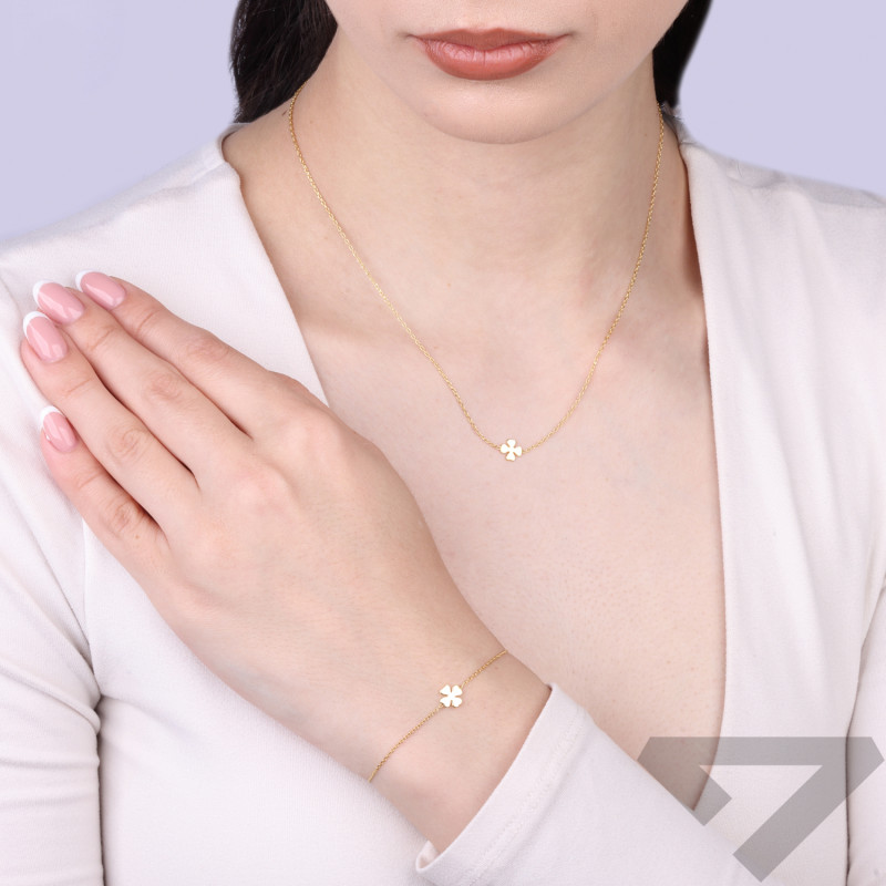 Bransoletka z koniczynką, srebro 925 koloru złotego