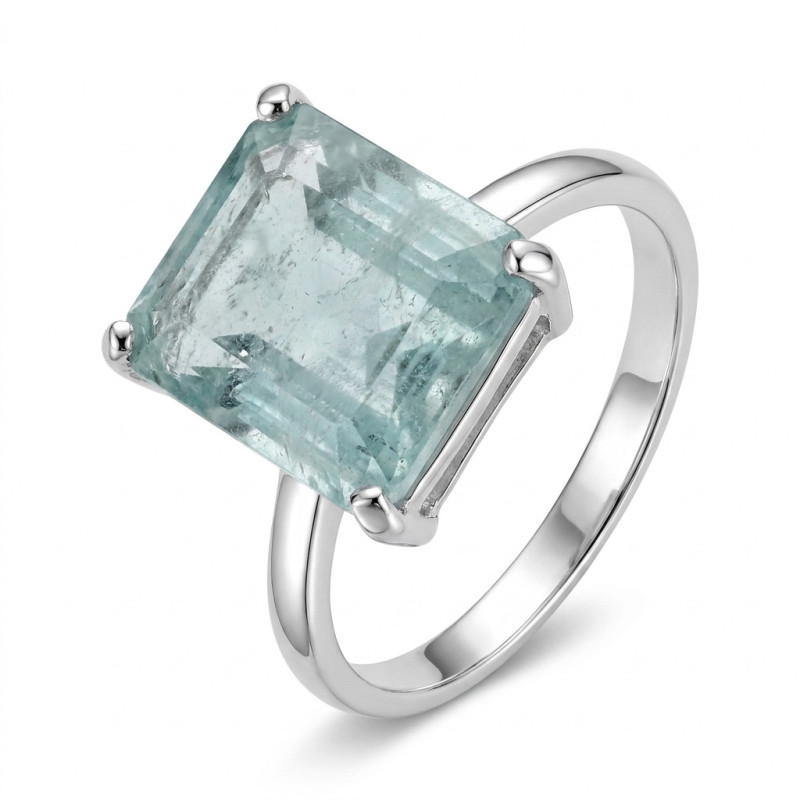 Pierścionek srebrny z laboratoryjnym akwamarynem – szlif emerald, srebro 925