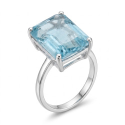 Stříbrný prsten s laboratorním akvamarínem – broušení emerald, stříbro 925
