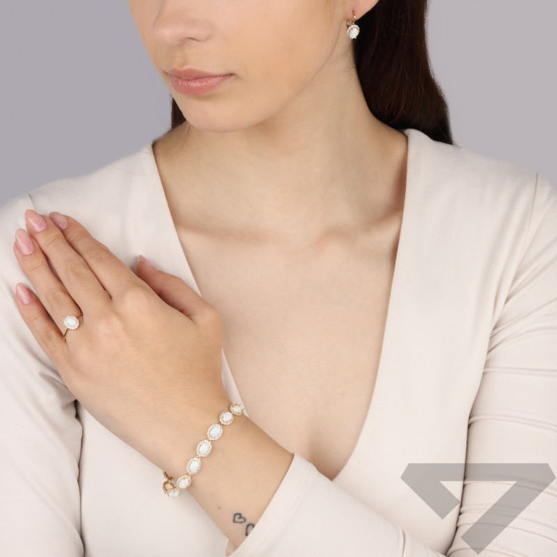 Zlatý prsten s bílým opálem a zirkony OS 96-3063 OPL ryzost 585