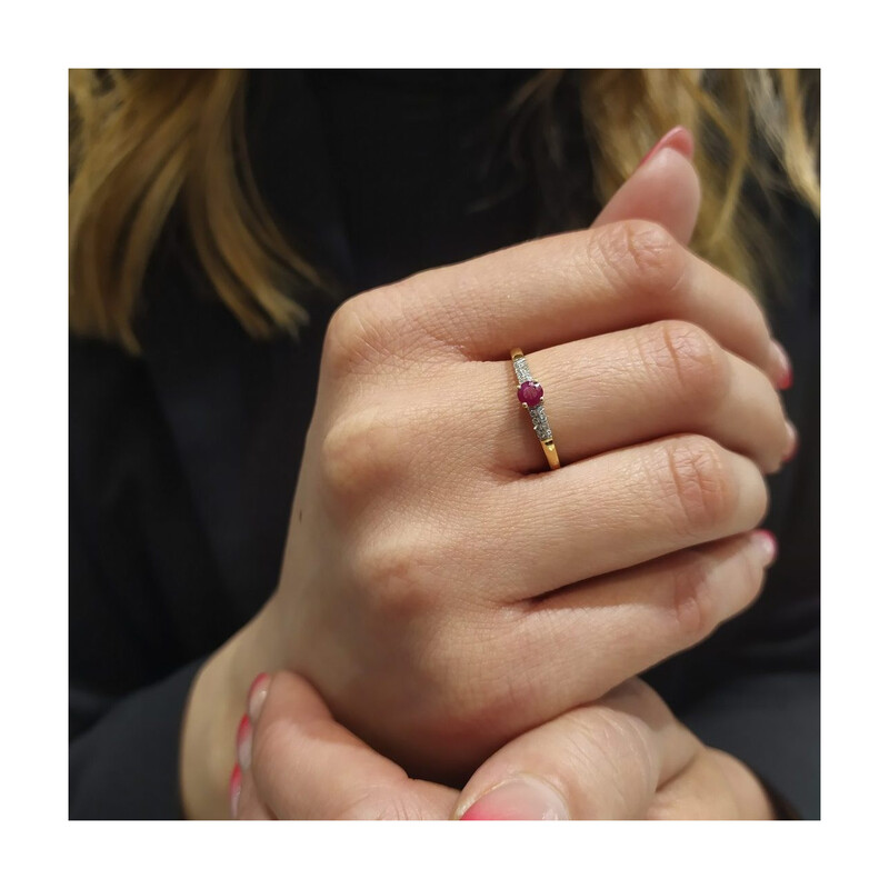 Prsten rubín 0,24ct+ briliant 0,06ct AW 30620 YW-RU okr.Line 2r ryzost 585