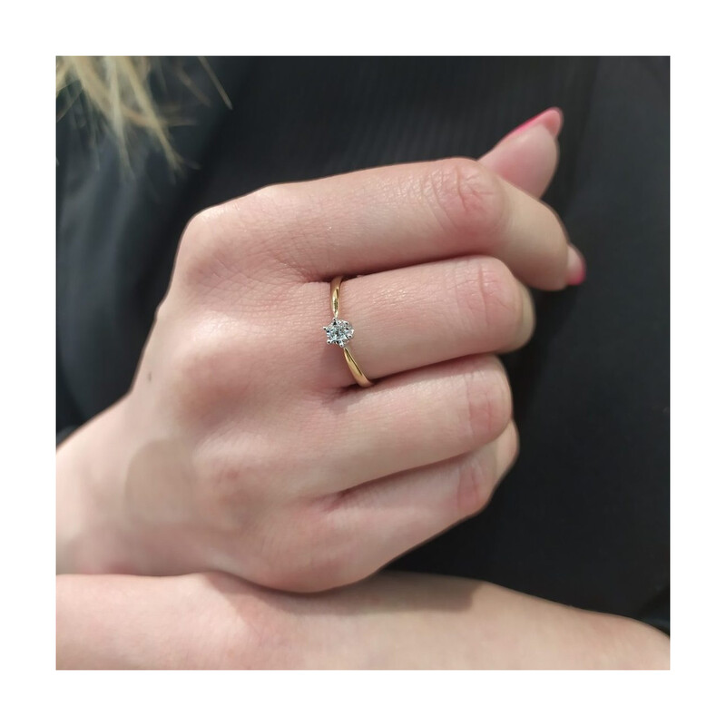 Zásnubní prsten SOLITER s diamantem č. AW 70211 YW-0,09 ryzost 585